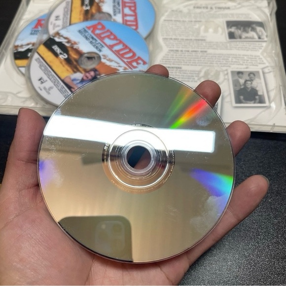 Riptide The Complete 2nd Season 2 DVD 5-Disc Set - Tested - Picture 10 of 11